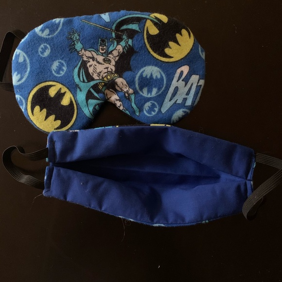 Batman - Set of 2 - Face Mask & Sleep Mask - Picture 2 of 2
